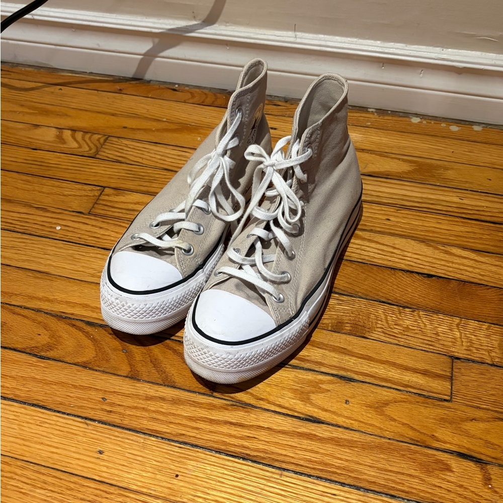 Converse High-Top Sneakers in Beige and White